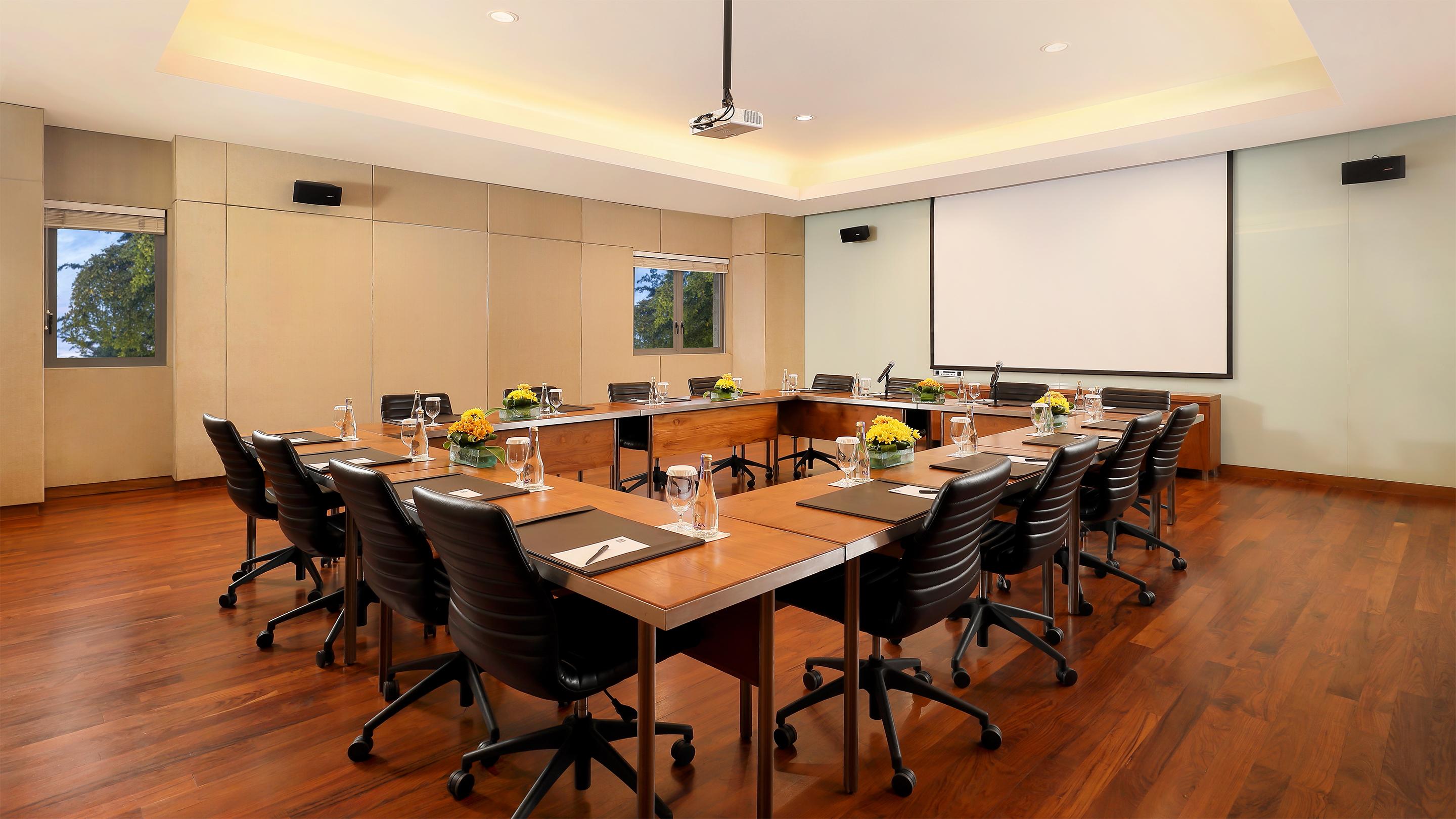 Maya Sanur Resort & Spa Exterior foto Meeting room